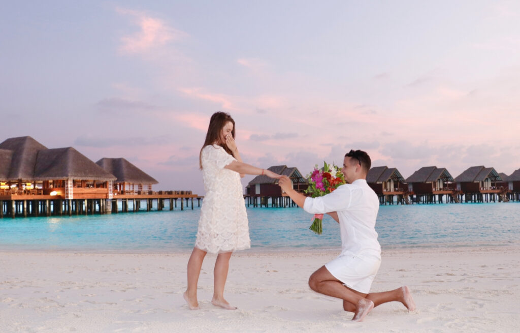 10 Romantic Honeymoon All-Inclusive  Resorts in the Maldives